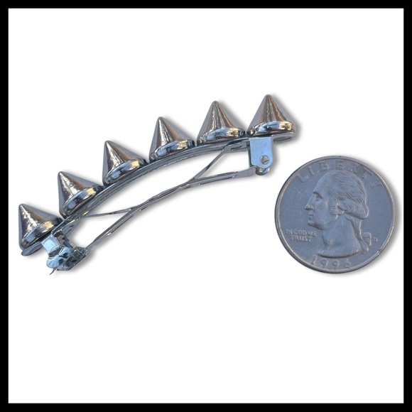 Silver Spike Hair Clip - Picture 3 of 5